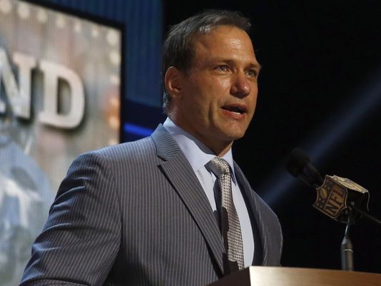 Retired NFL All-Pro Chris Spielman to Speak at Medical Center Gala