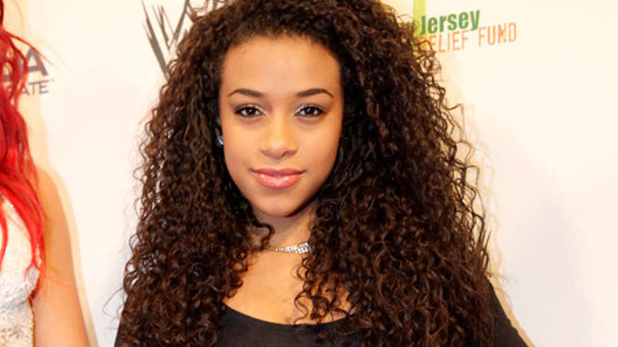 JoJo WWE Diva - Motivational Sports Speaker