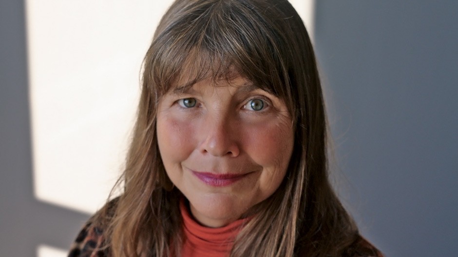 Lynne Cox - Motivational Sports Speaker