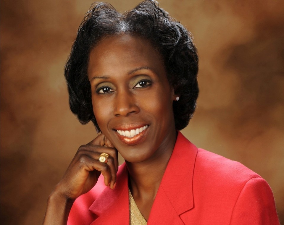 Joetta Clark Diggs - Motivational Sports Speaker