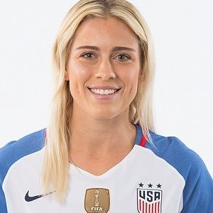 Abby Dahlkemper - Motivational Sports Speaker