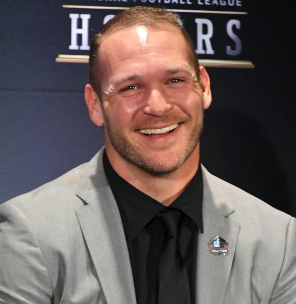 Brian Urlacher - Motivational Sports Speaker