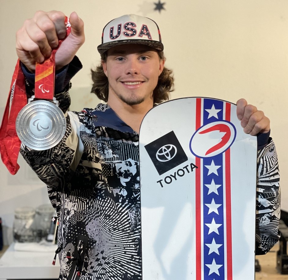 Garrett Geros - Motivational Sports Speaker