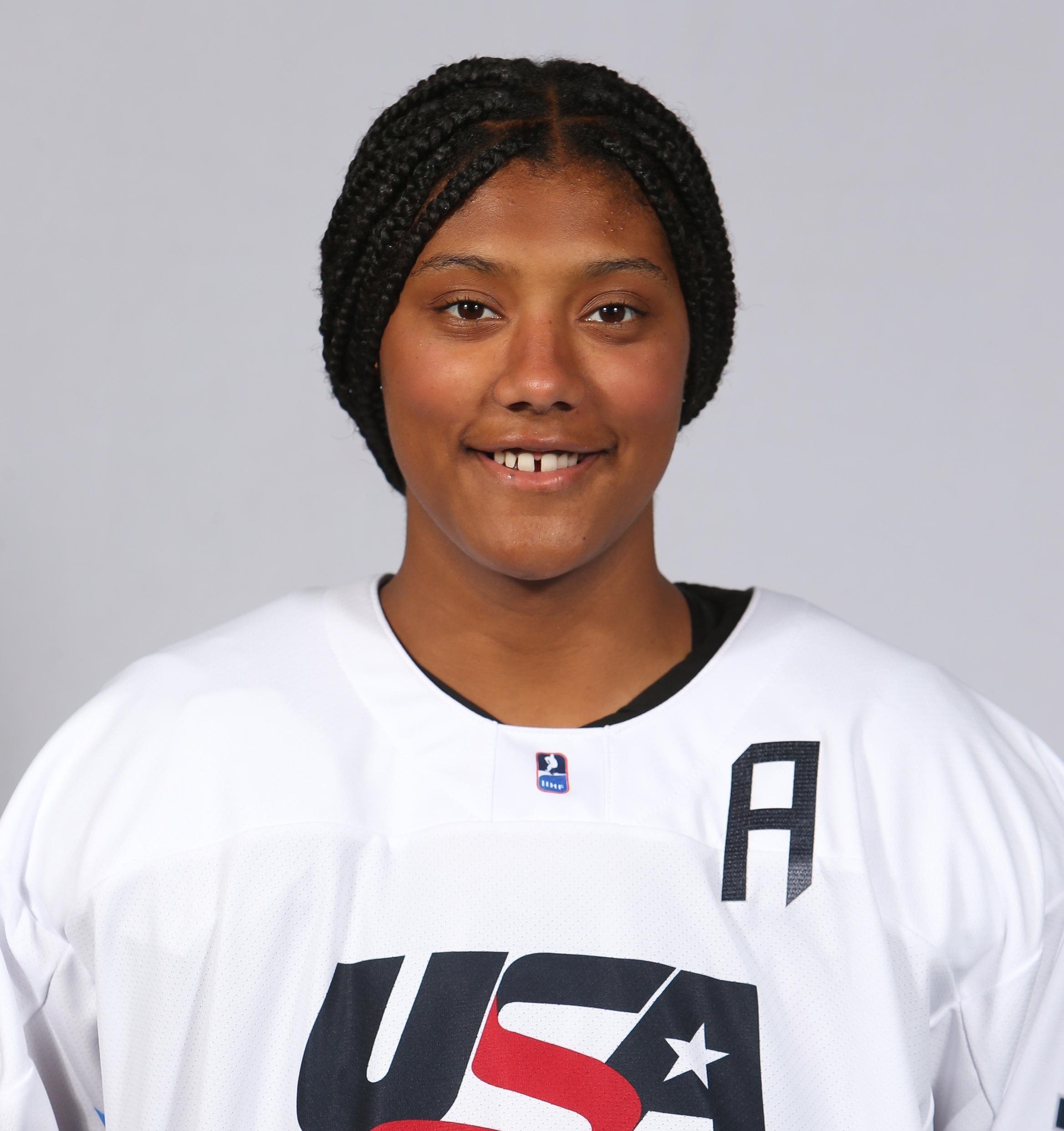 Laila Edwards - Motivational Sports Speaker